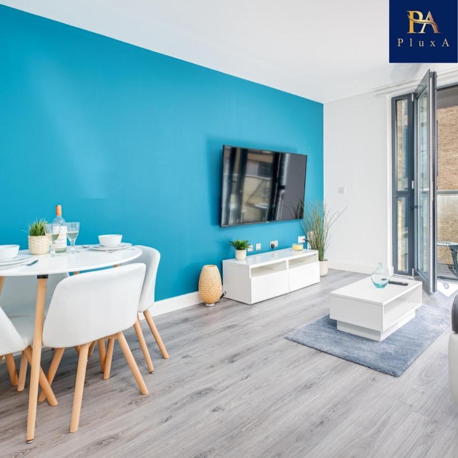 Pluxa Vivid Veranda Beautiful City Centre Apartment With Free Parking Бирмингам Екстериор снимка