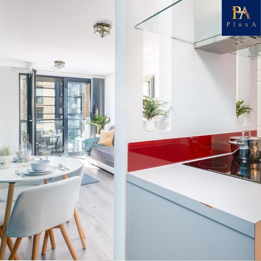 Pluxa Vivid Veranda Beautiful City Centre Apartment With Free Parking Бирмингам Екстериор снимка